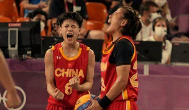 中国女篮|换帅如换刀！女篮大名单针对性强，郑薇新理念：个人+团队双驱动