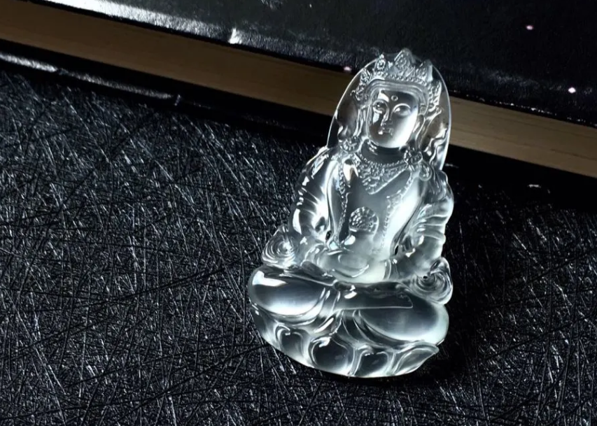 翡翠|哪些翡翠可以用于收藏？收藏翡翠要注意什么？翡翠收藏那些事