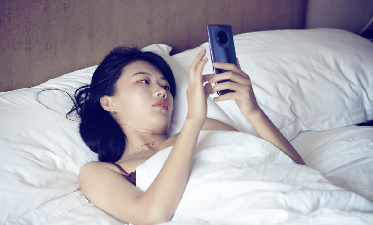 化妆品 懂保养的女人,就是不易显老,这几个抗老的小习惯,你应该要知道.