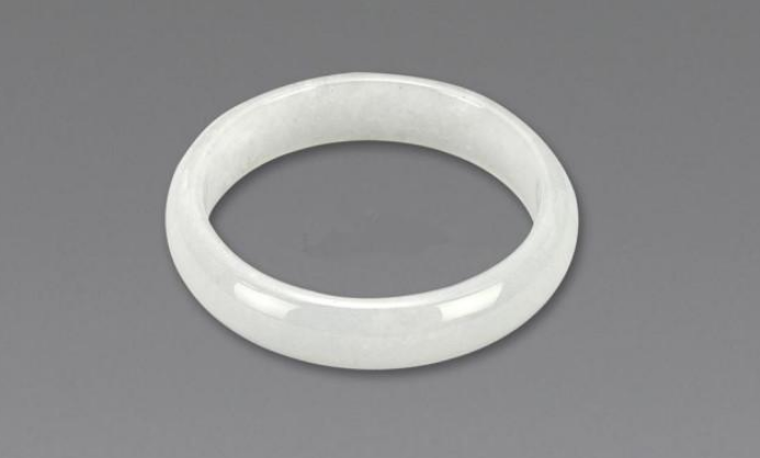 翡翠|翡翠原石的小知识：小小的平洲为何成为原石的集散地？原来如此！