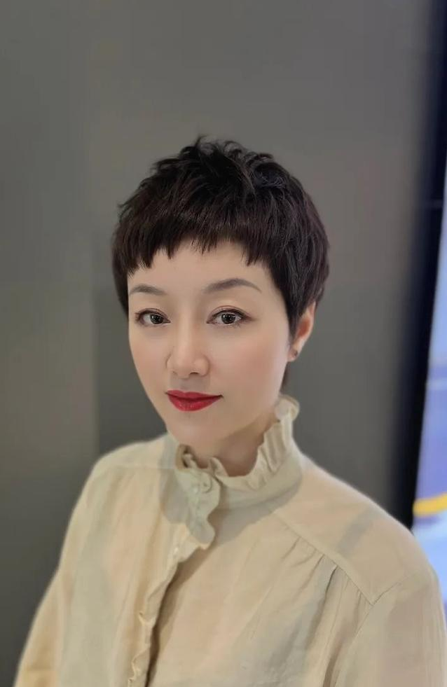 保湿 流行发型有哪些？这15款不容错过，爱美女士都在剪
