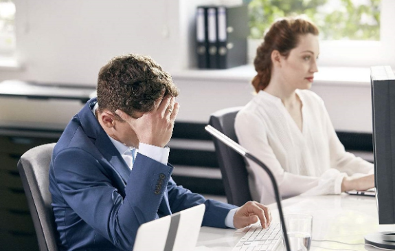 就业歧视|职场人的“忍”字当头