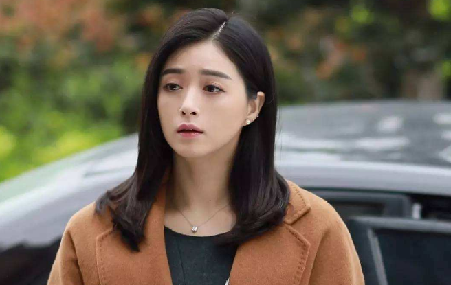 王柏川|电视剧《欢乐颂》，以樊胜美的能力，对王柏川是有帮助的