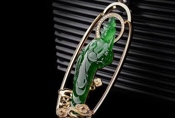 翡翠|翡翠天鹅和翡翠牡丹形态迥异,各有各的美,你更喜欢哪一种呢?