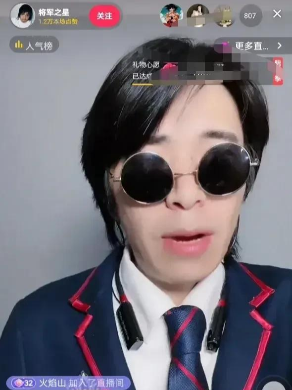 王澜|全国各地的“周星驰”泛滥成灾：有个形神俱备，有的像神经病！