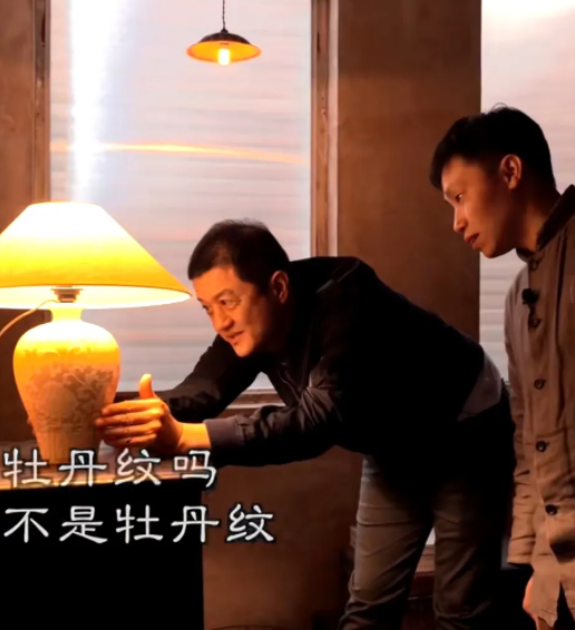 李亚鹏|李亚鹏这次访友不懂装懂，全程尴聊？看得人难为情！