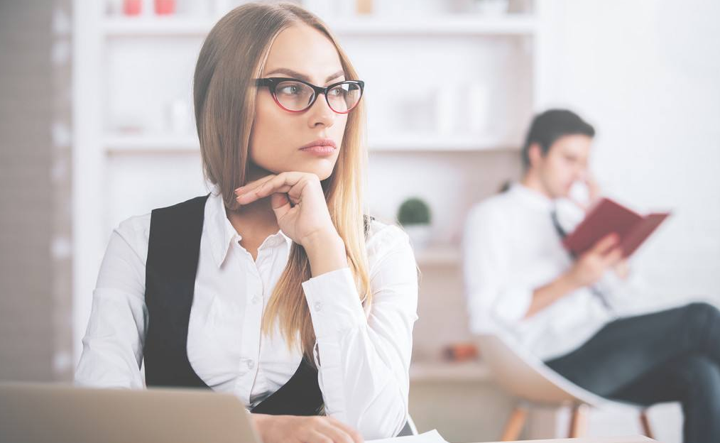 |抬头能看到更远处的路,不一定是道理,但一定是道理