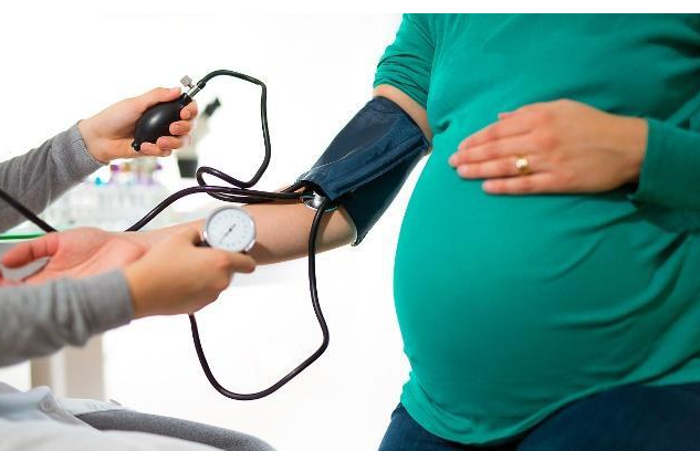 高血压|高血压的对手找到了,父母每天喝一杯,血压或许悄悄降下来!