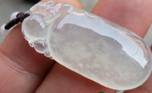 翡翠|要分清楚翡翠内部的棉，对玉石价值的影响，否则就会出现误判