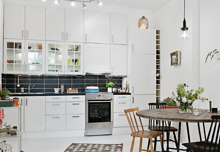 厨房干净整洁，厨房家务做起来也就轻松愉悦