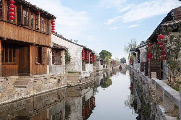 古镇|最美中西合璧水乡古镇，一夜跌落神坛，与乌镇一起成网红景点。