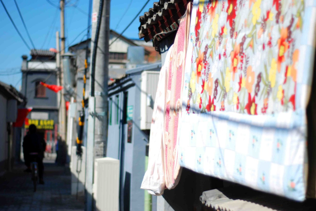 退休|单位快退休的老同志，每天不干工作，就玩游戏、聊闲天，咋办呢？