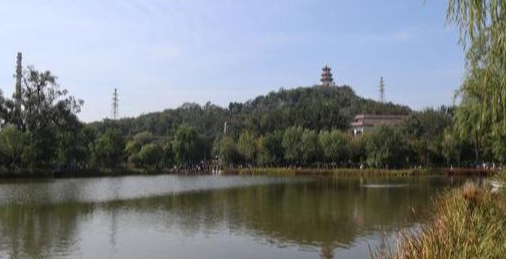 石景山|北京又一景区走红，有山有水景色北方“罕见”，就在石景山