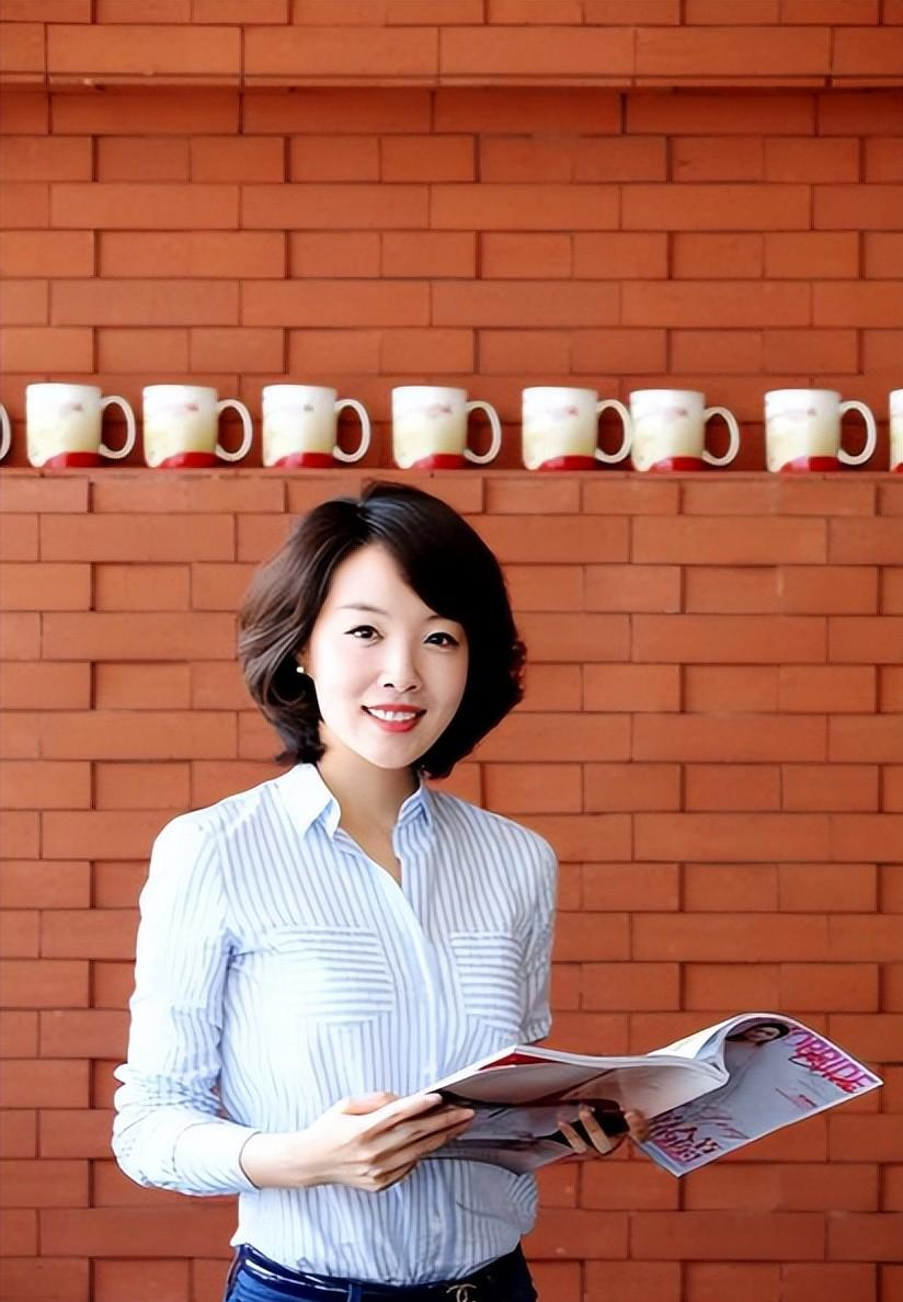 央视|刘妙然:放弃河北,一姐的位置,到央视主持凌晨5点档,值得吗?