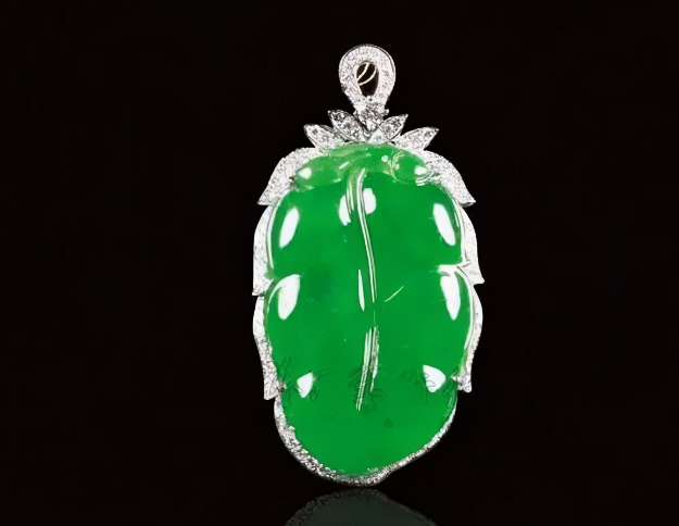 翡翠|专家帮你解析,什么翡翠是最好的?是值得收藏的货头翡翠