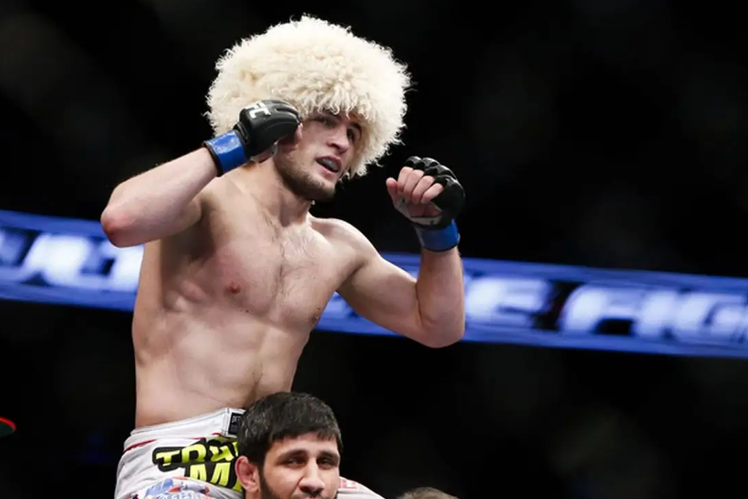 UFC|他在UFC完成了统治，29胜0负的战绩堪称神迹，谁能让他复出呢