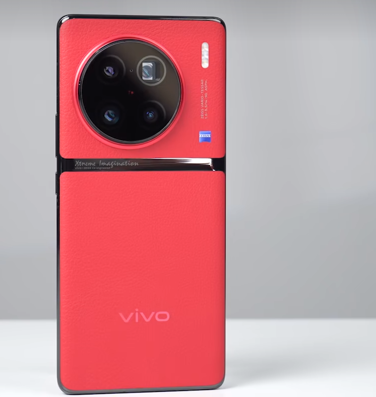 卡尔蔡司镜头|vivo X90 Pro+蔡司一英寸 T* 主摄自研V2芯片加持6499元起售