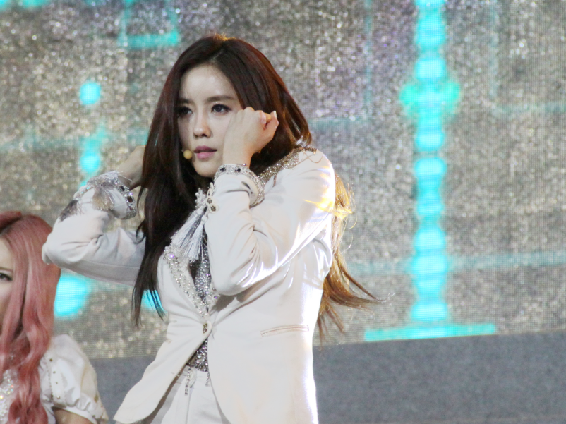 朴孝敏|20岁获歌手新人奖，22岁获演技新人奖，单飞也能收获别样的精彩