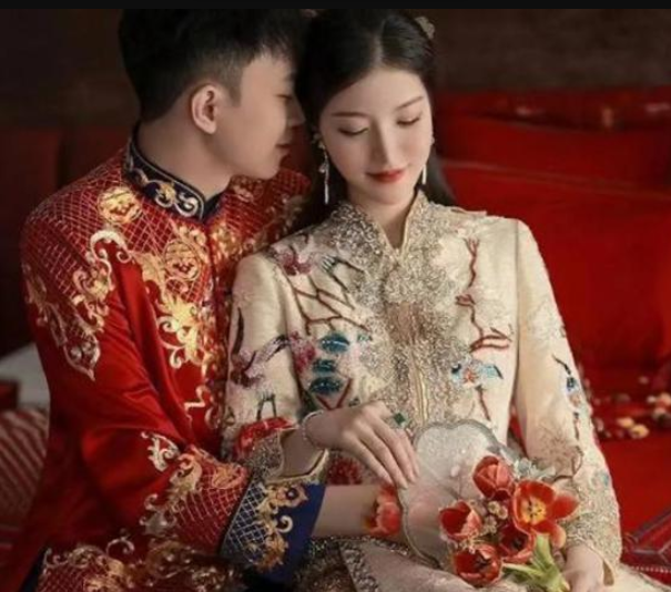 女主播|“花钱帮别人养老婆”,知名女主播与富豪奔现,闪婚生子已成潮流