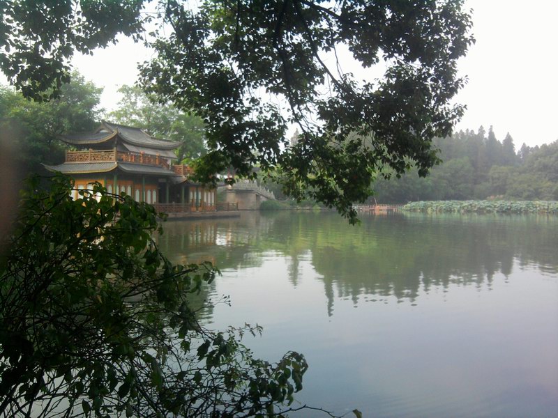 |逛一逛媲美天堂的西湖，领略人间天堂，感受绝美风光