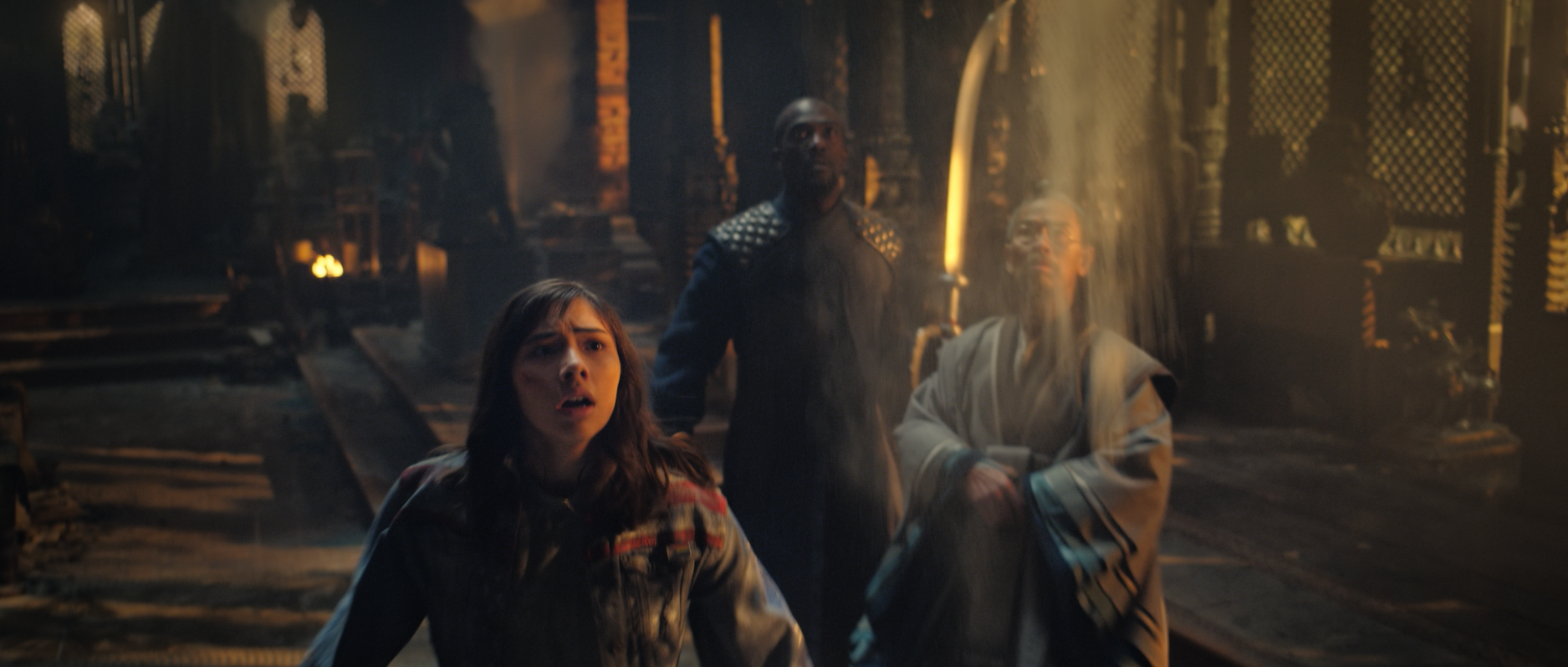 杨超越|5天票房冲破30亿，下周就超越《水门桥》，漫威新片真生猛