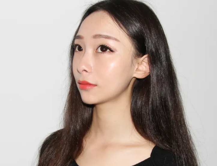 明星素颜 没化妆怎么还那么好看？伪素颜小心机！