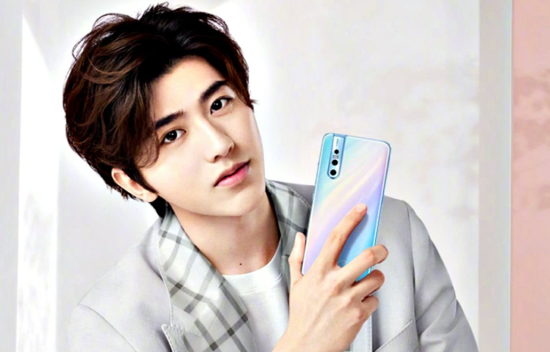 2019英雄联盟全球总决赛|vivos9和vivos9e有什么区别,区别还蛮大的,处理器s9要优秀