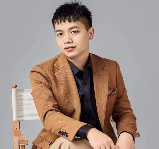 招聘|广东90后小伙儿，大四时月入百万，却想找3000的工作，被老板嫌少