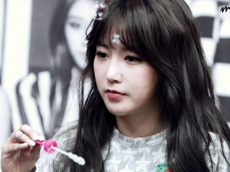 朴昭妍|从女团成员到单飞,长相如人偶般完美,在演艺圈继续演绎别样人生