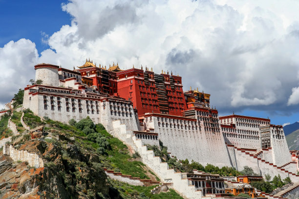 大昭寺|西藏第一大寺庙,与布达拉宫及小昭寺合称“世界三大佛教建筑”