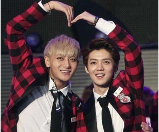 华晨宇|长相普通、气质猥琐却有“男神”包袱，这6位男星，有点自信