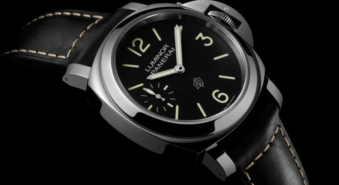 四万上下可以买到的两款沛纳海新表