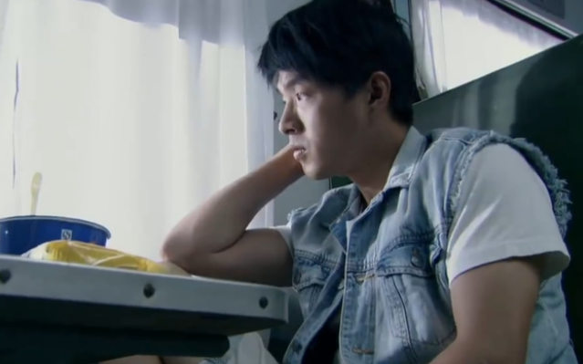 从爱情到幸福|李沁主演的《从爱情到幸福》,在积压了8年后,也终于有了上线的消息