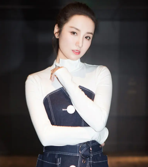 吕一|她曾是娱乐圈的小透明，出道多年几乎零绯闻，吕一才是真正人生赢家