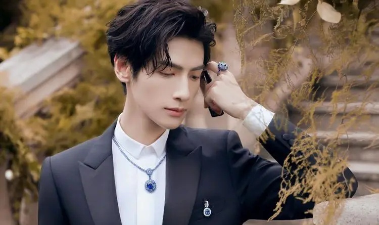 罗云熙|出道十余年,罗云熙云淡风轻的模样,是娱乐圈一股清流