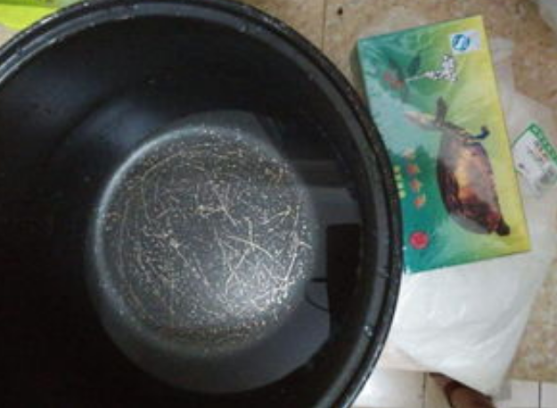 豆腐|热水进毒水出，已有人结节转癌，多家医院联合呼吁：“1保温杯”，白送也不要