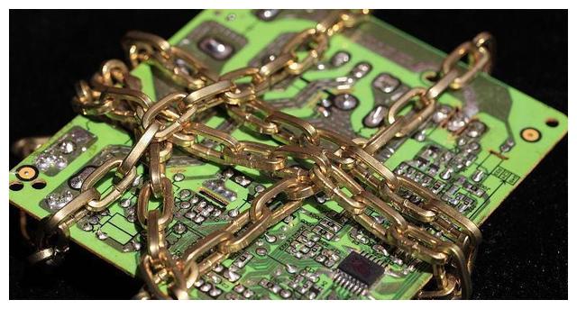 芯片|美俄互相掣肘，双输的局面已然到来？芯片制造又遭新的危难