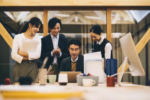 离职|作为职场人,你遇到的职场潜规则你最尊重哪条?