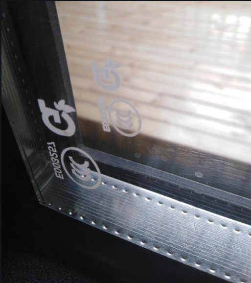 房子装修,封阳台材料怎么选?