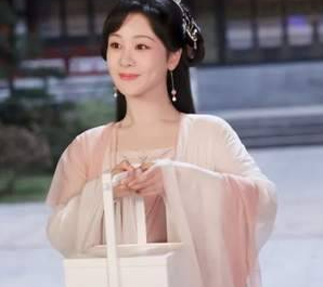 杨紫|同样演女主,《沉香如屑》杨紫《星汉灿烂》赵露思比较,差异明显