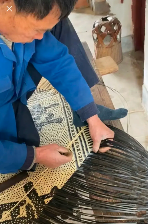 范小勤|“小马云”范小勤再次被重用,和父亲来了个一箭双雕,重新翻红!