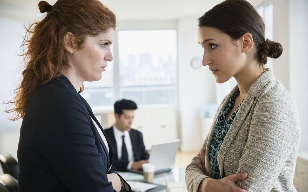 |职场上,别因为身处其中,而完全忽视这两个原则