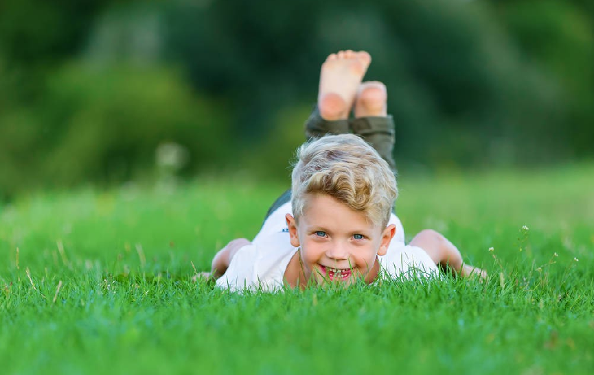 脾胃|吃一次等于8斤塑料,10岁男娃已经脾胃衰竭,医生怒斥:尽快戒掉
