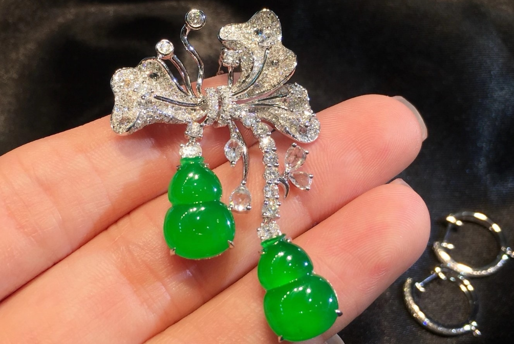 翡翠|买翡翠价格很重要，一分钱一分货，千元左右的价格能买哪种？