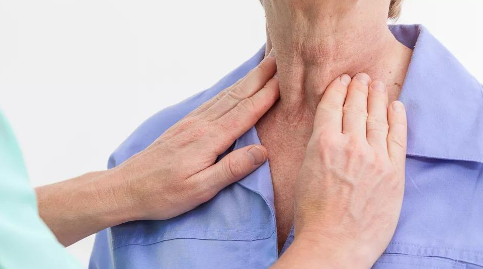 甲状腺|多所医院联合声明:排骨和2物一起炖,简直是“自毁甲状腺”,早戒掉