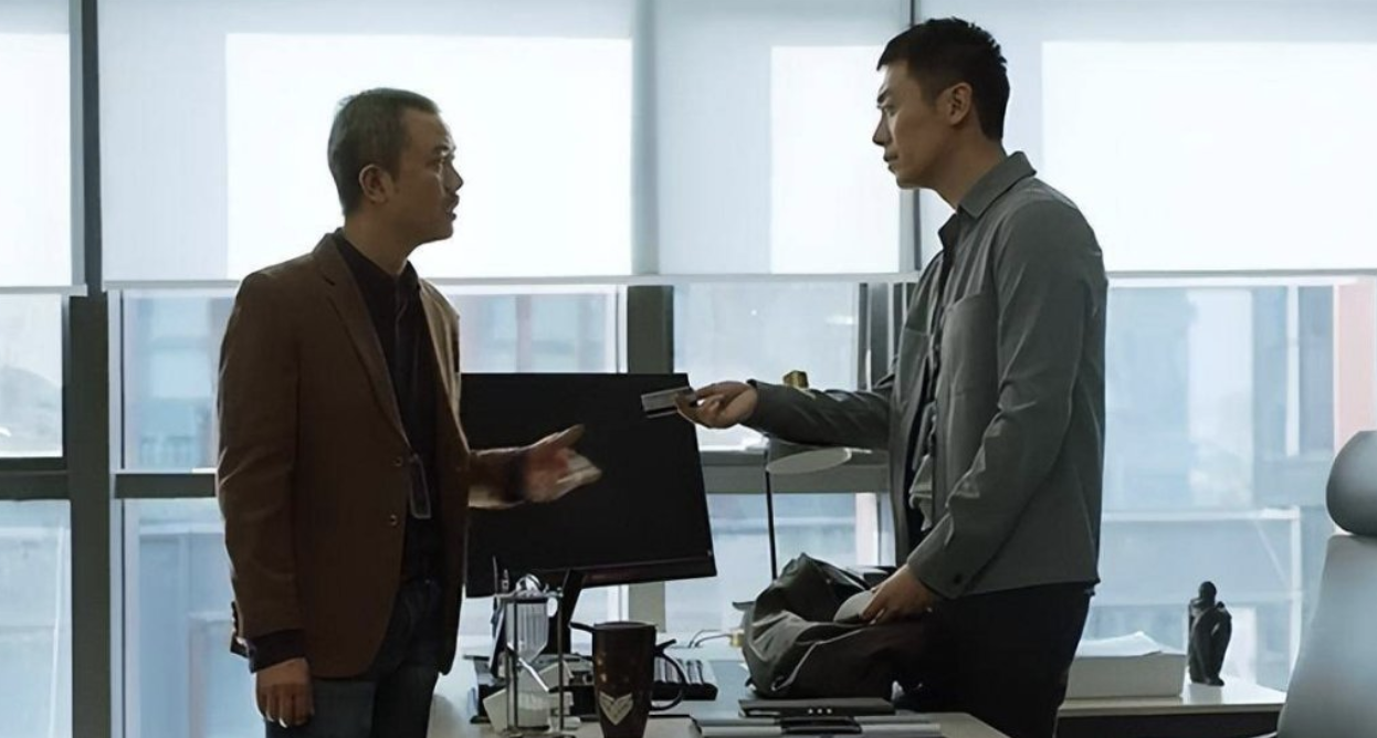 万茜|靠浪姐翻红,也挡不住万茜的翻车