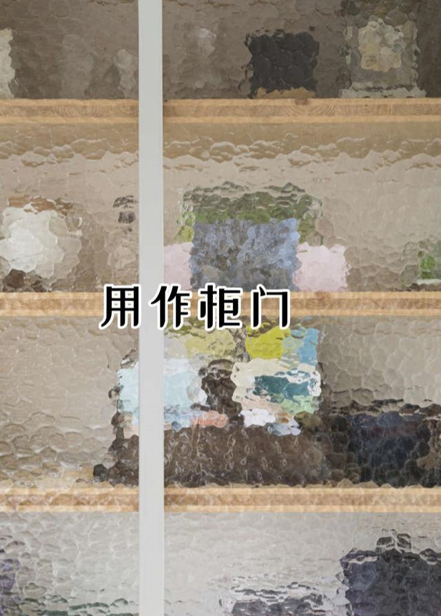 如今家里装修,又流行这种玻璃隔断了!随意往哪一装,油画既视感