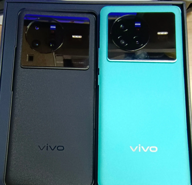 小米科技|vivo两款新机到来，后置四摄的骁龙8+旗舰，或将于9月份上市！