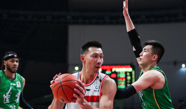 付豪|三将被驱逐！辽篮双杀广东，付豪38+12，易建联18+7郭艾伦12分