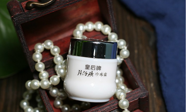 发型 护肤品并非越贵就越好，用过这8个老国货就知道，好用的其实不贵.